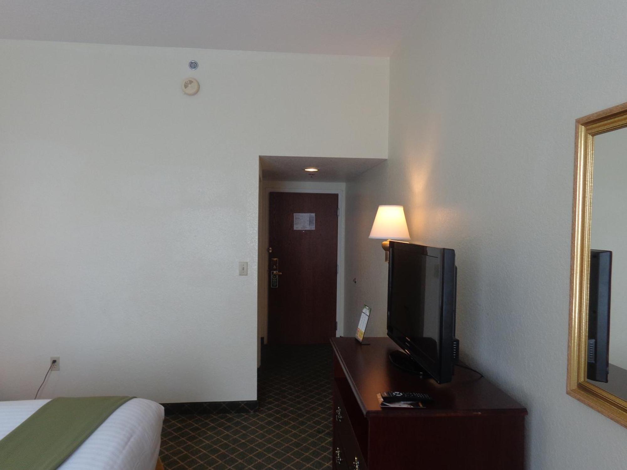 Ruskin Inn Tampa-Sun City Center Экстерьер фото